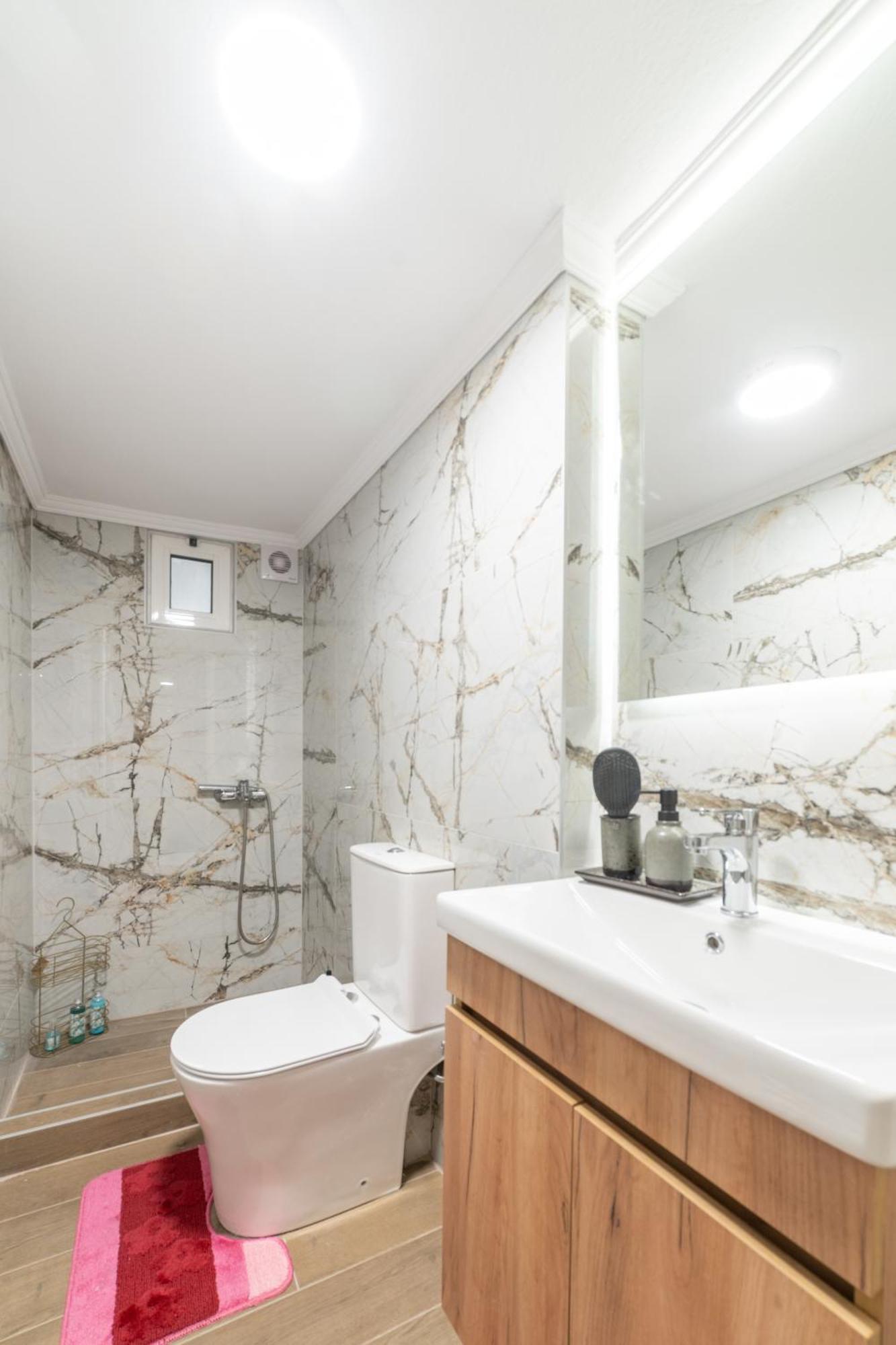 Ninas Central Apartment Kavala Exteriör bild