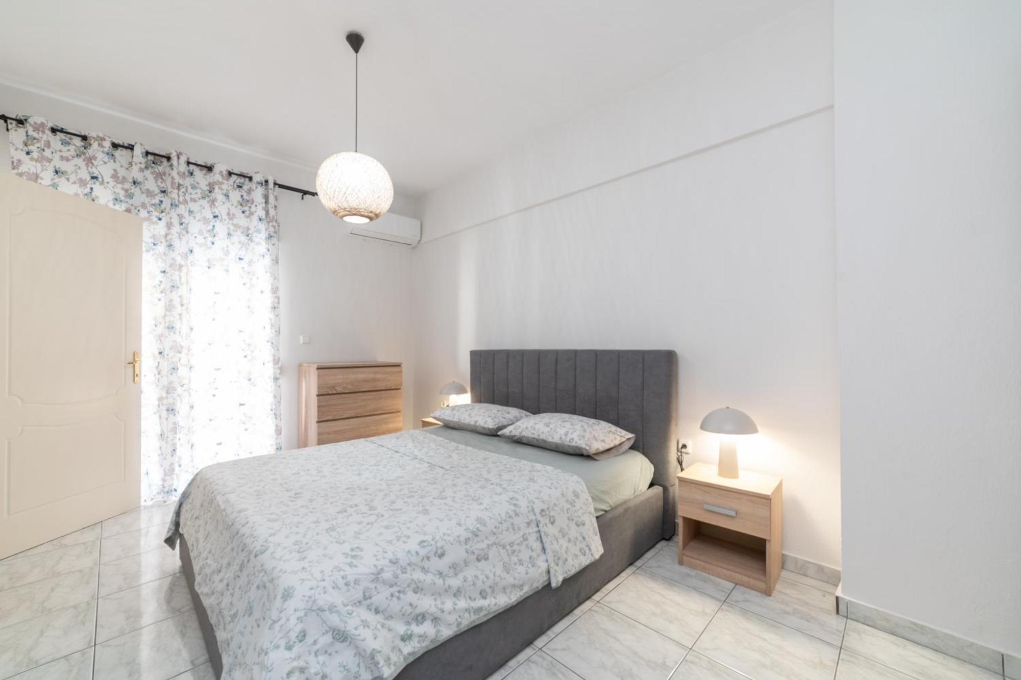 Ninas Central Apartment Kavala Exteriör bild